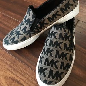 Brand New Michael Kors logo slip on sneaker
